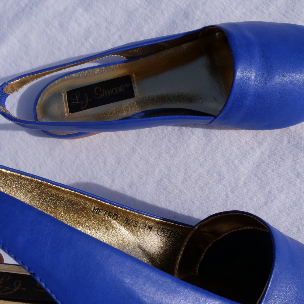 Vintage 90s L.J. Simone bright blue leather sling back flats - Picture 2 of 7